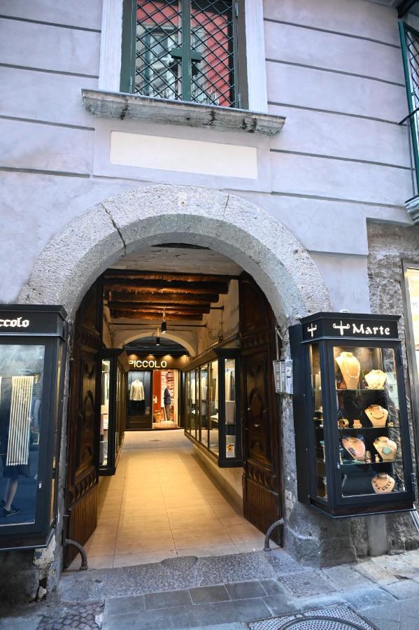 Victry'S Houses Chiaia Neapel Exterior foto